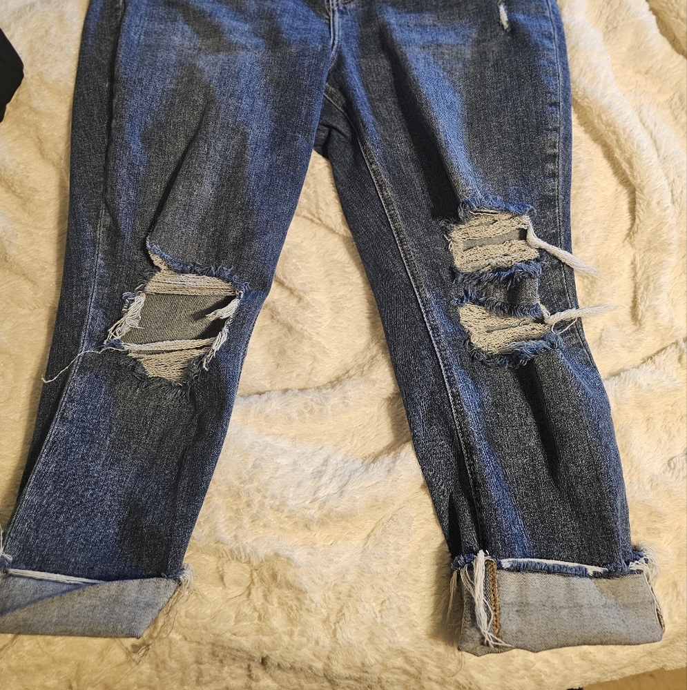 Distressed Blue Jeans Tummy Control